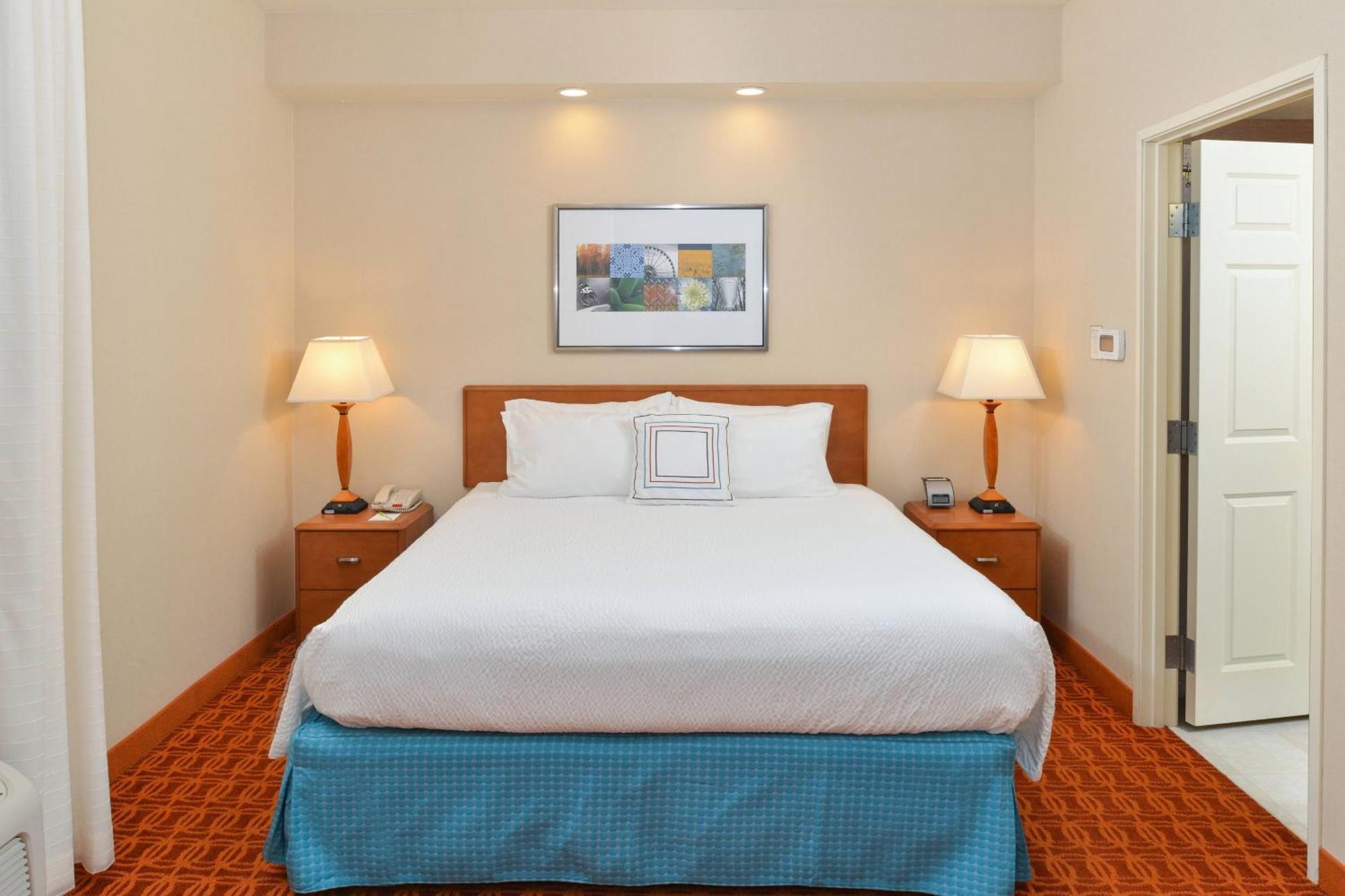 Fairfield And By Marriott Hotel 3*