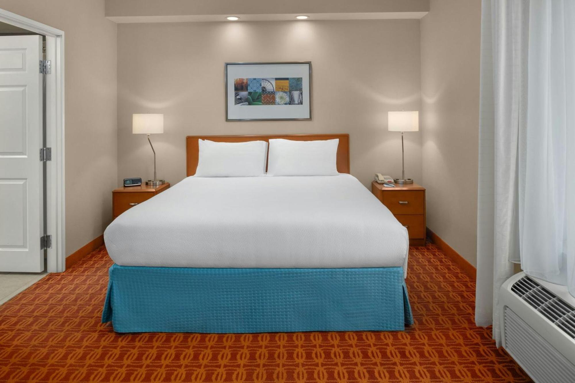 Fairfield And By Marriott 3* Elk Grove
