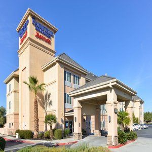 Fairfield And By Marriott Hotel