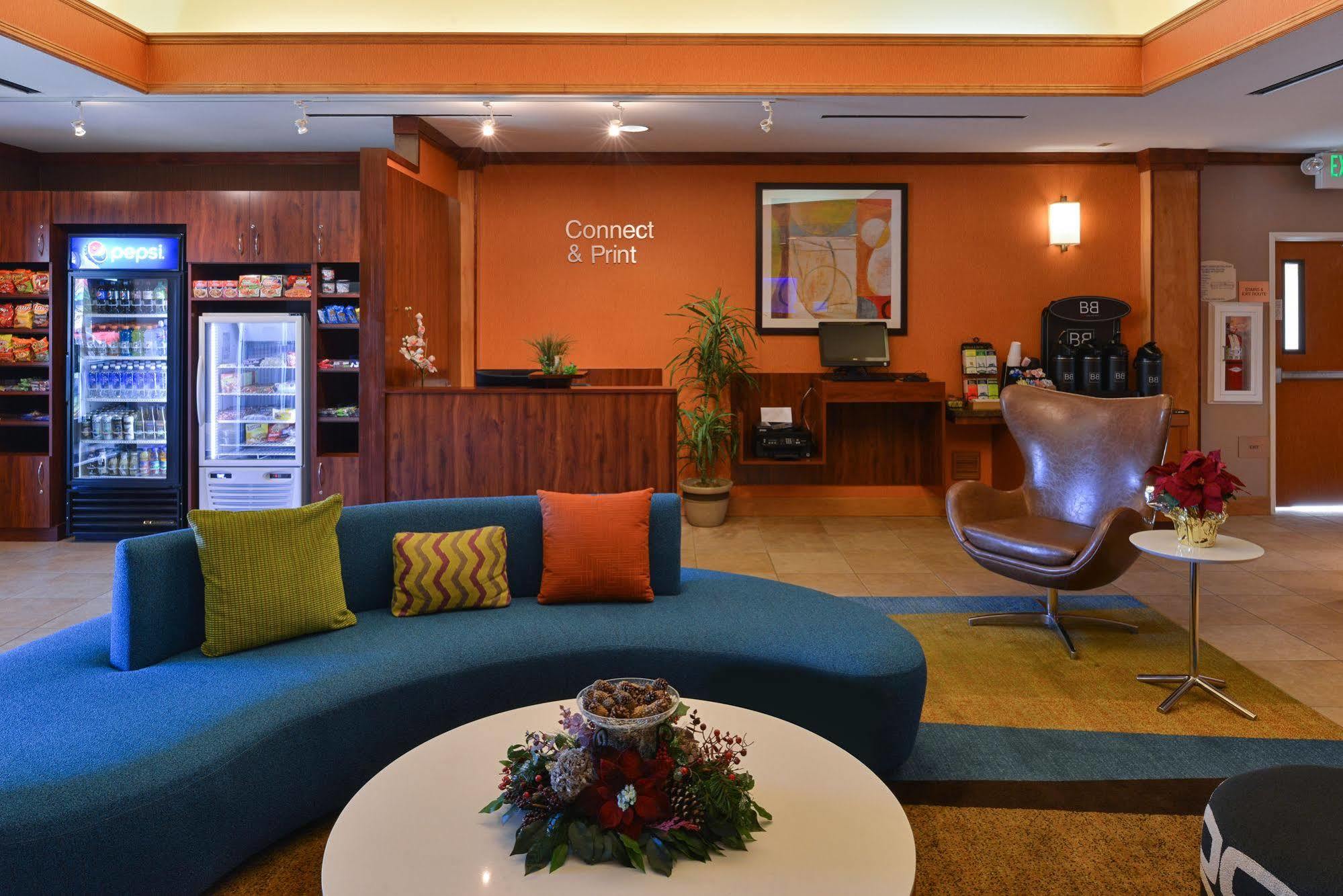 Fairfield And By Marriott 3* Elk Grove