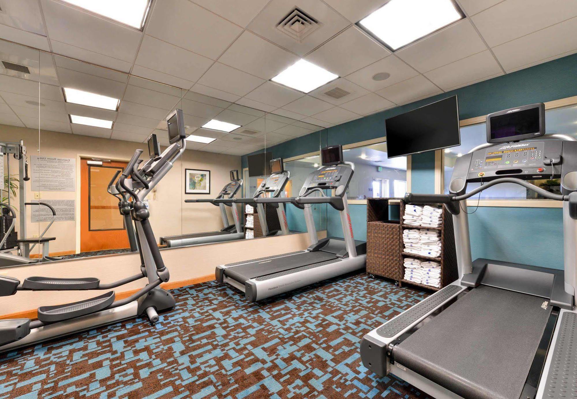 Fairfield And By Marriott 3*
