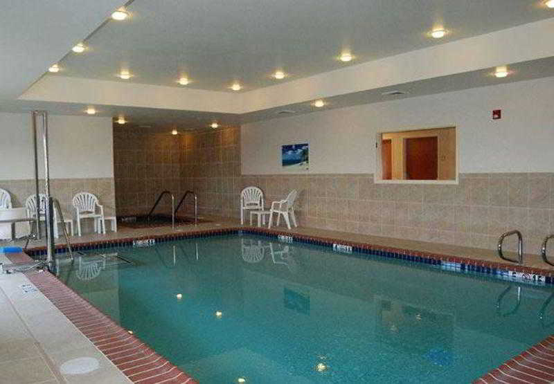 Hotel Fairfield And By Marriott 3*